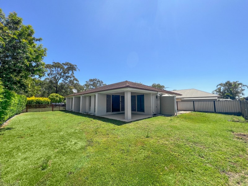 44 Kooringal Way, Sandstone Point QLD 4511