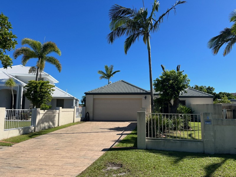 6 Catamaran Court, Banksia Beach QLD 4507