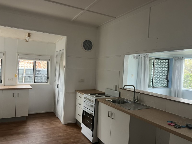 71 North Street, Woorim QLD 4507