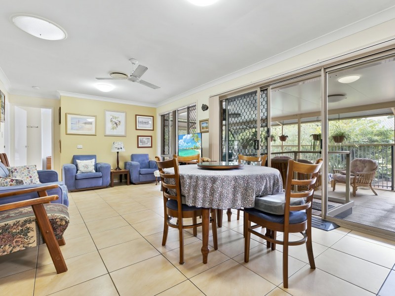 25 Eighth Avenue, Woorim QLD 4507