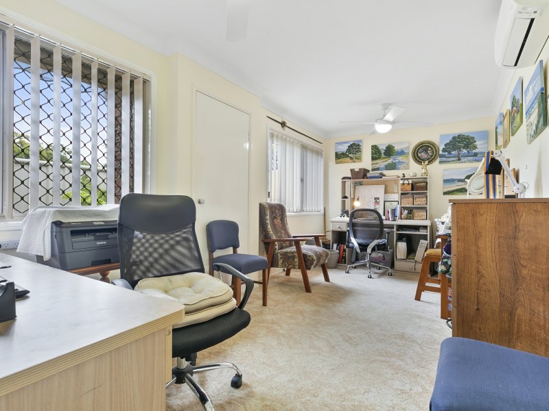 25 Eighth Avenue, Woorim QLD 4507