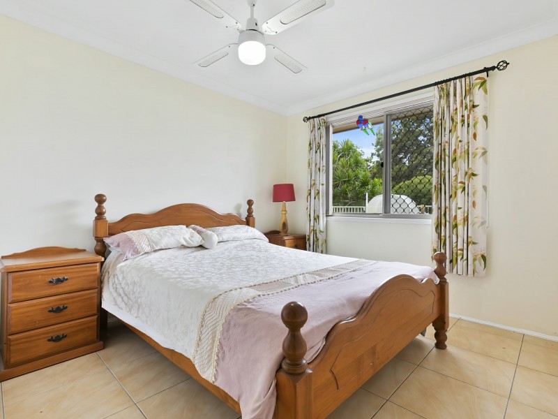 25 Eighth Avenue, Woorim QLD 4507