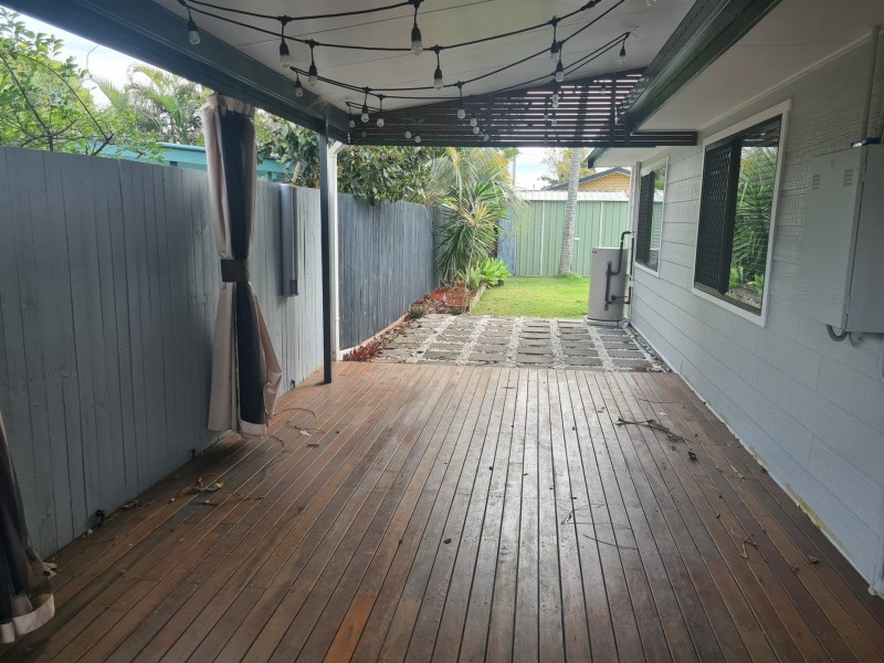 9 Avon Avenue, Banksia Beach QLD 4507