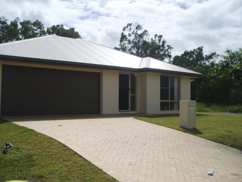 35 Aird Street, Sandstone Point QLD 4511