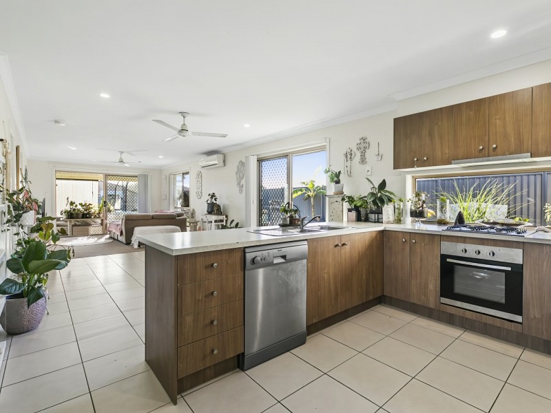 19 Water Gum Crescent, Ningi QLD 4511