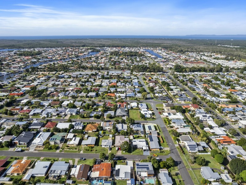 5 Penguin Street, Bongaree QLD 4507