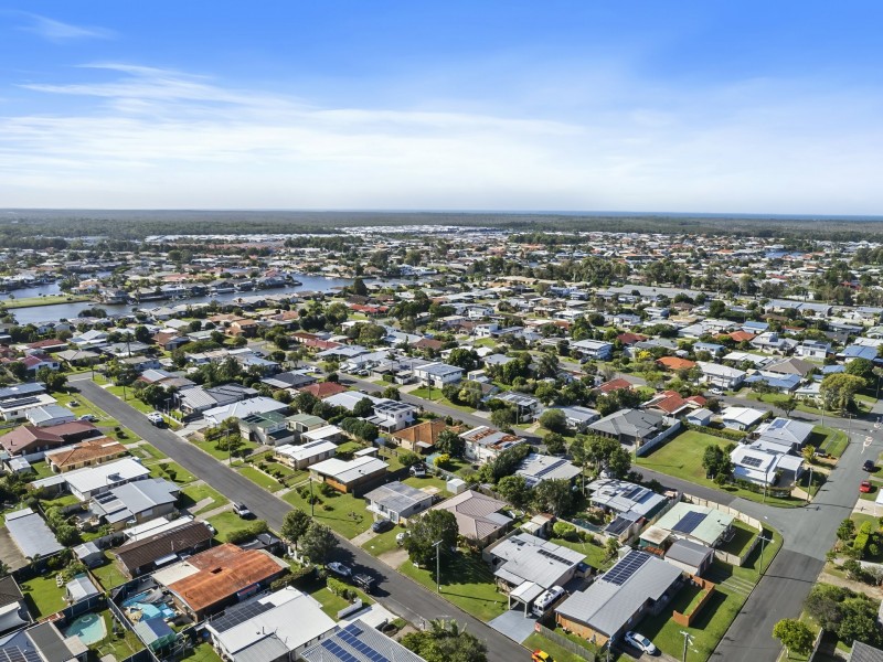 5 Penguin Street, Bongaree QLD 4507