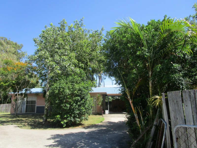 2/16 Moreton Terrace, Beachmere QLD 4510