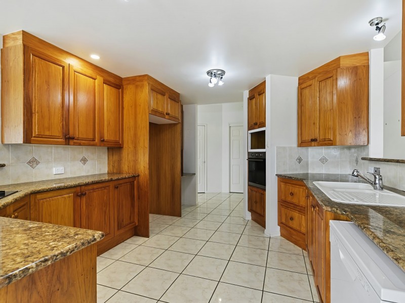 42 Tradewinds Drive, Banksia Beach QLD 4507