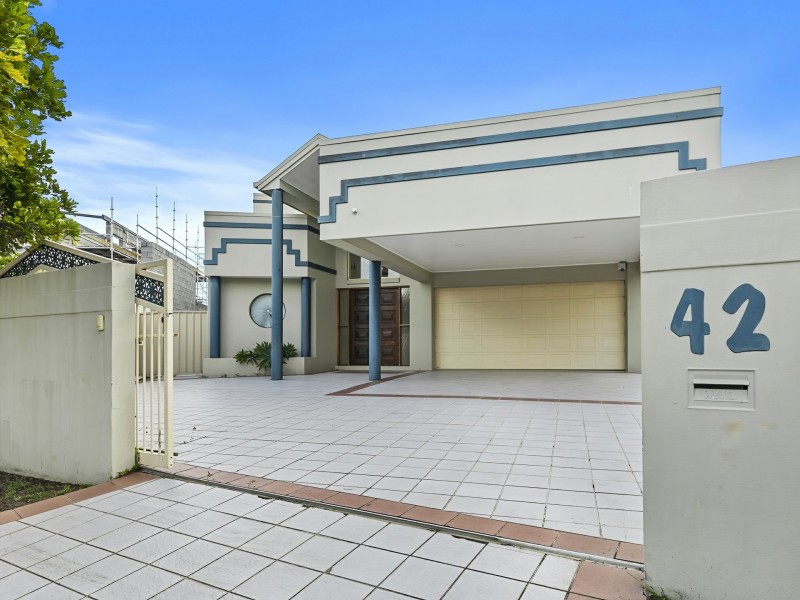 42 Tradewinds Drive, Banksia Beach QLD 4507