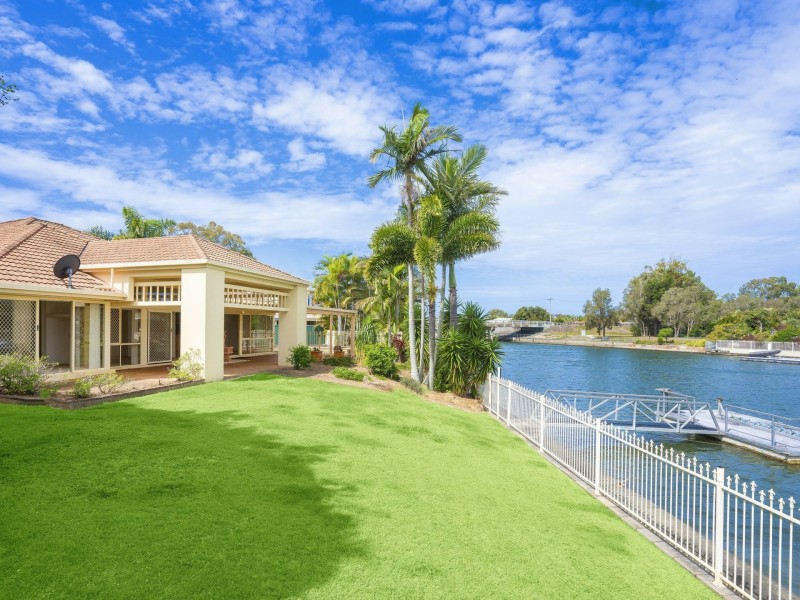 83 Phoenix Avenue, Bongaree QLD 4507