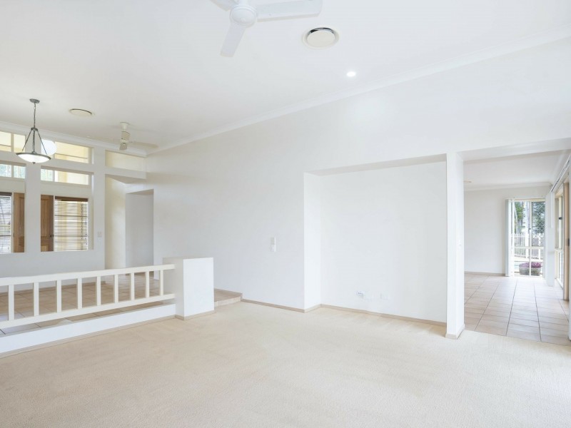 83 Phoenix Avenue, Bongaree QLD 4507