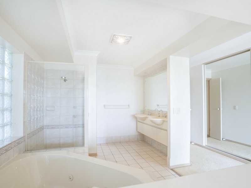 83 Phoenix Avenue, Bongaree QLD 4507