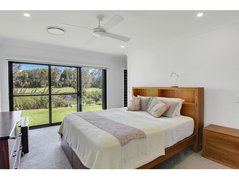 214 Freshwater Drive, Banksia Beach QLD 4507