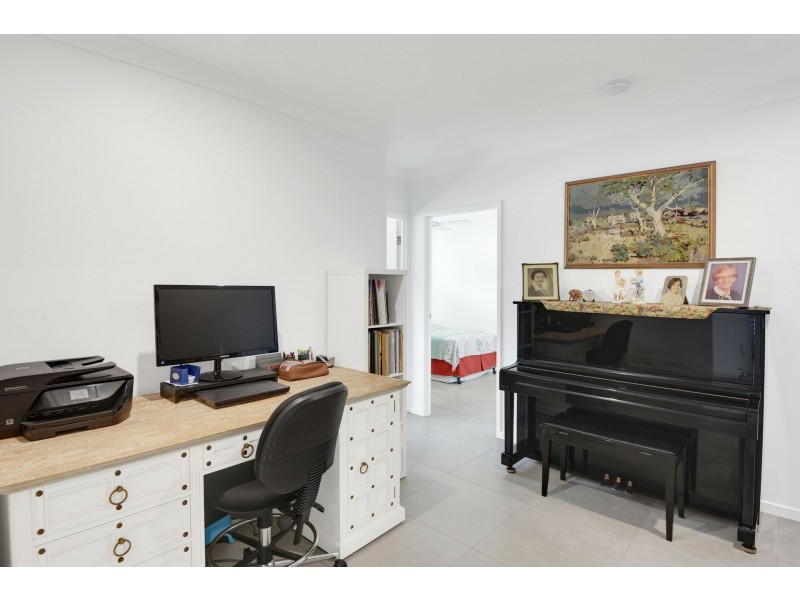 214 Freshwater Drive, Banksia Beach QLD 4507