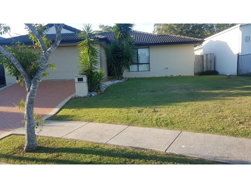 18 Corrimal Place, Sandstone Point QLD 4511