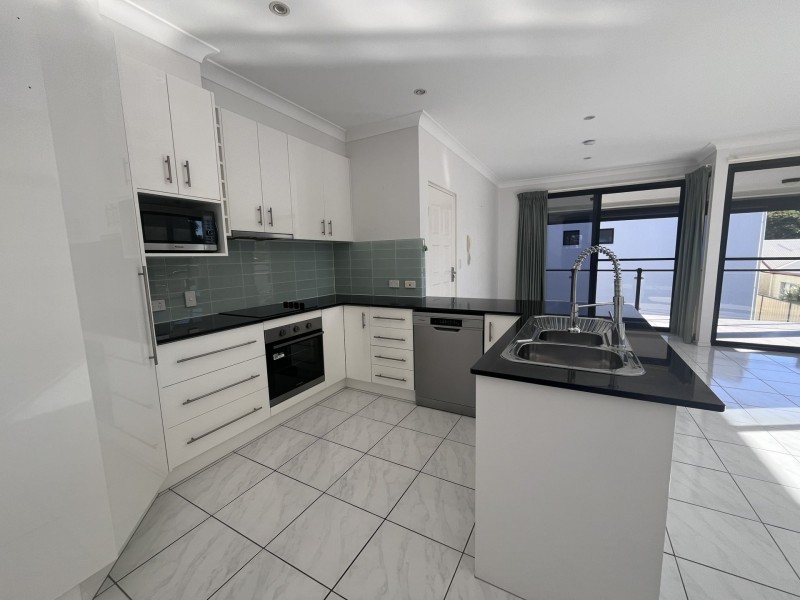 3/35 Queen Street, Bongaree QLD 4507