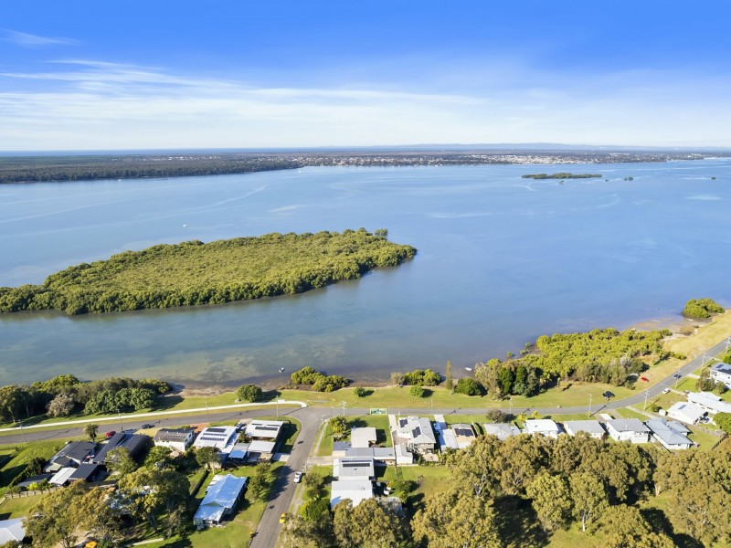 71 Esplanade, Toorbul QLD 4510