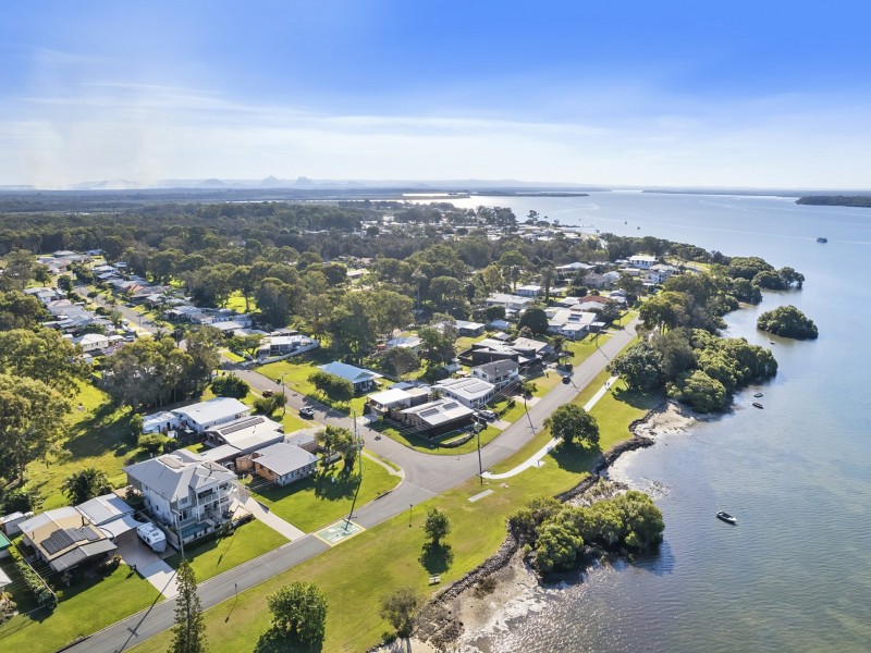 71 Esplanade, Toorbul QLD 4510