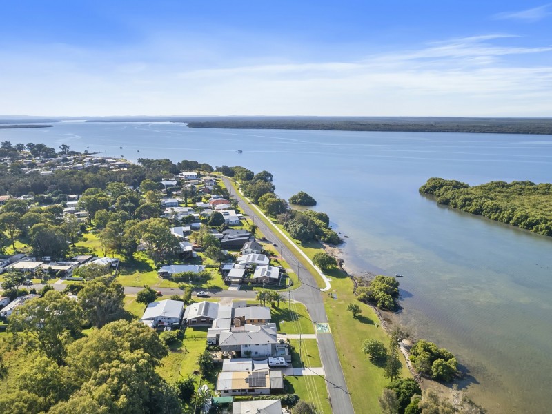 71 Esplanade, Toorbul QLD 4510