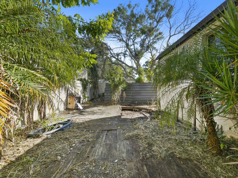 1433 Bribie Island Road, Ningi QLD 4511