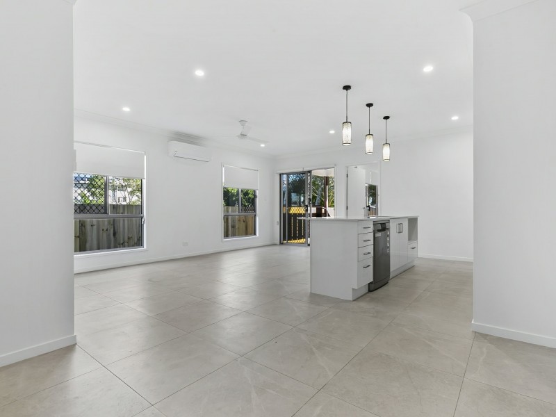 1/11 Ferguson Avenue, Bongaree QLD 4507
