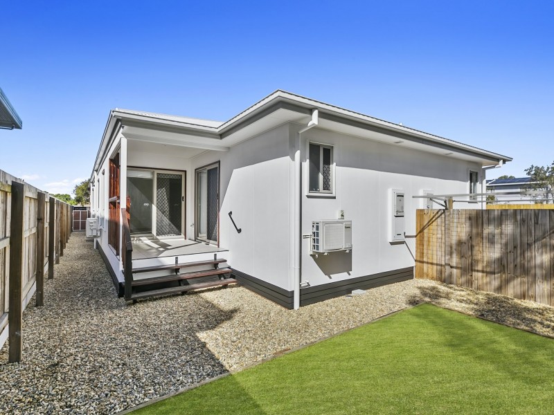1/11 Ferguson Avenue, Bongaree QLD 4507
