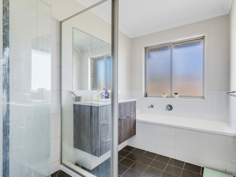 12 Hillcrest Court, Murrumba Downs QLD 4503