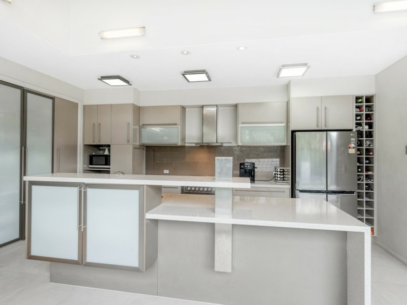 7 Dunebean Drive, Banksia Beach QLD 4507