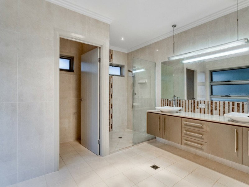7 Dunebean Drive, Banksia Beach QLD 4507