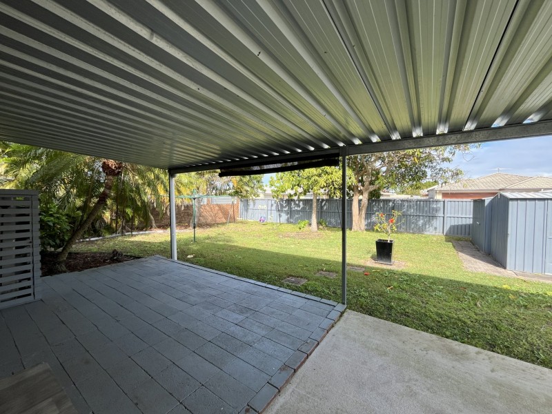 1388 Bribie Island Road, Ningi QLD 4511