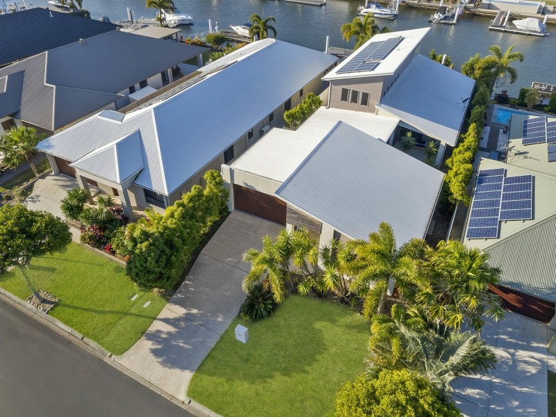 30 The Peninsula, Banksia Beach QLD 4507