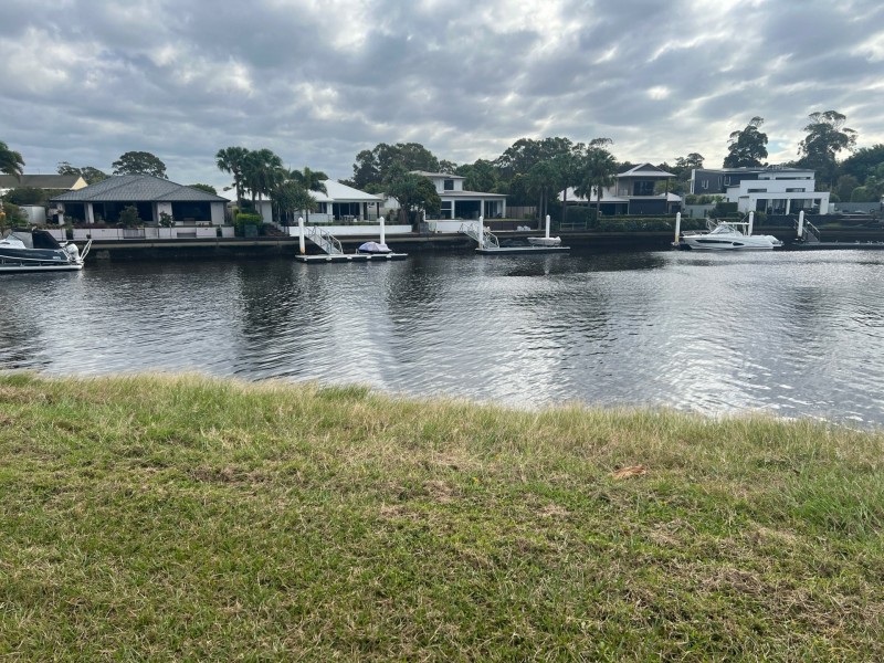 28 Raptor Parade, Banksia Beach QLD 4507