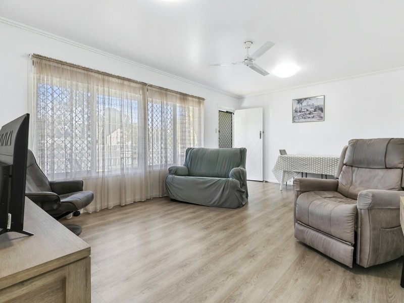 9 Charlotte Avenue, Bongaree QLD 4507