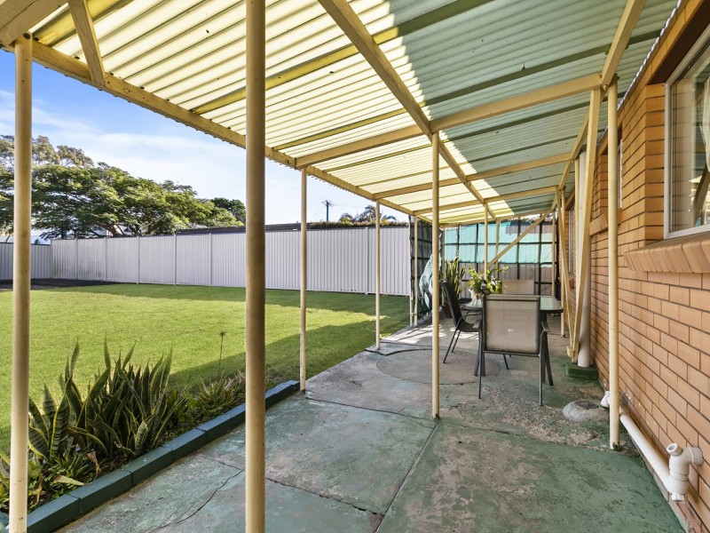 9 Charlotte Avenue, Bongaree QLD 4507