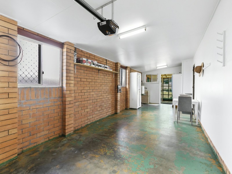 9 Charlotte Avenue, Bongaree QLD 4507