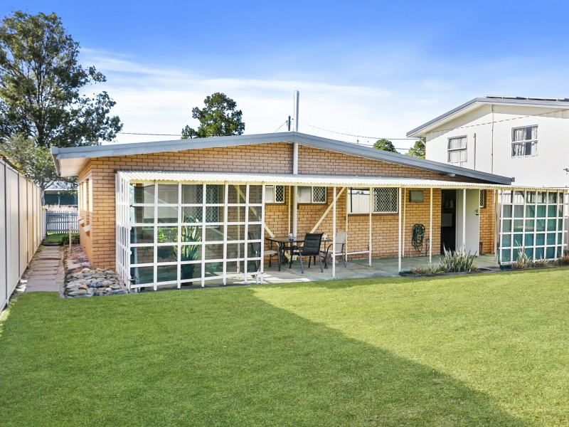 9 Charlotte Avenue, Bongaree QLD 4507