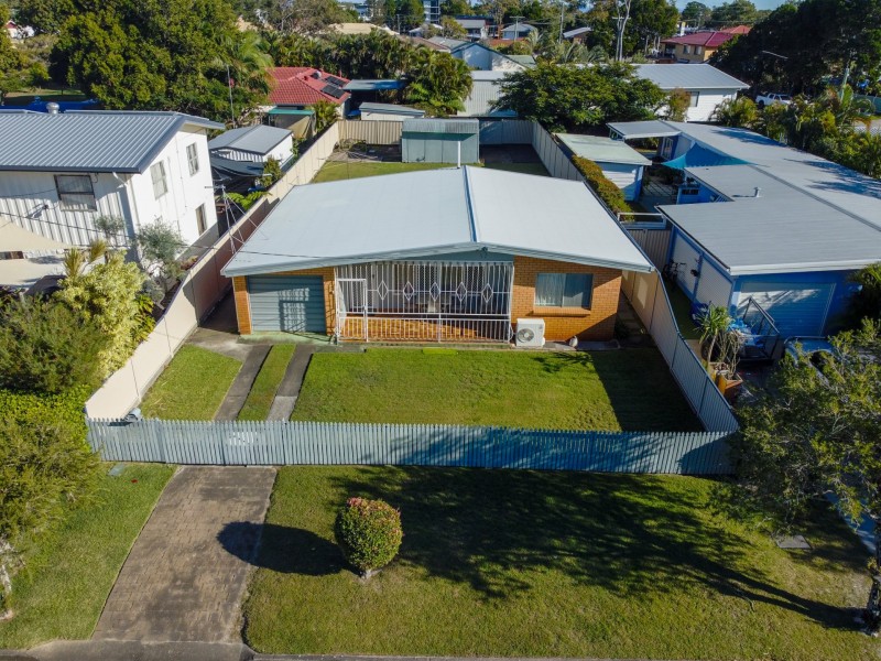 9 Charlotte Avenue, Bongaree QLD 4507