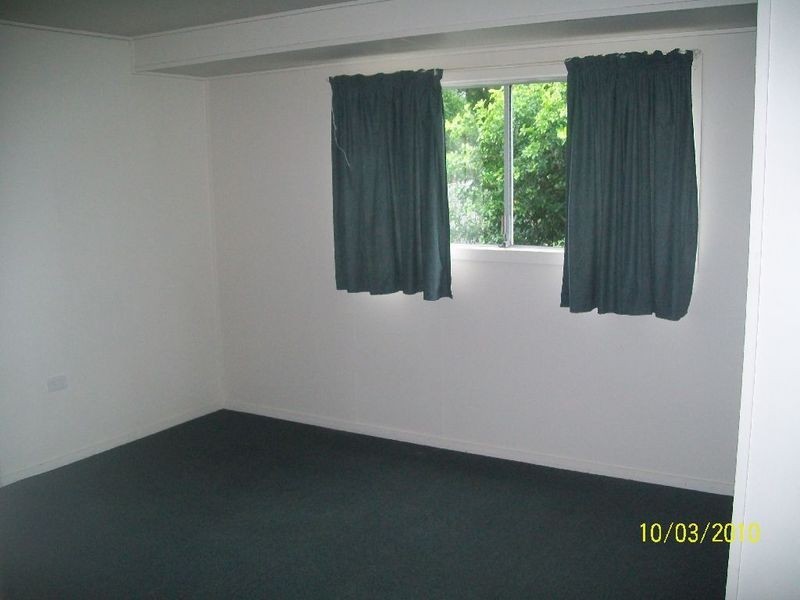 1/16 Moreton Tce, Beachmere QLD 4510