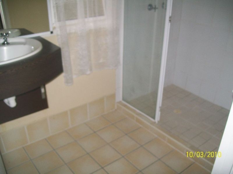 1/16 Moreton Tce, Beachmere QLD 4510