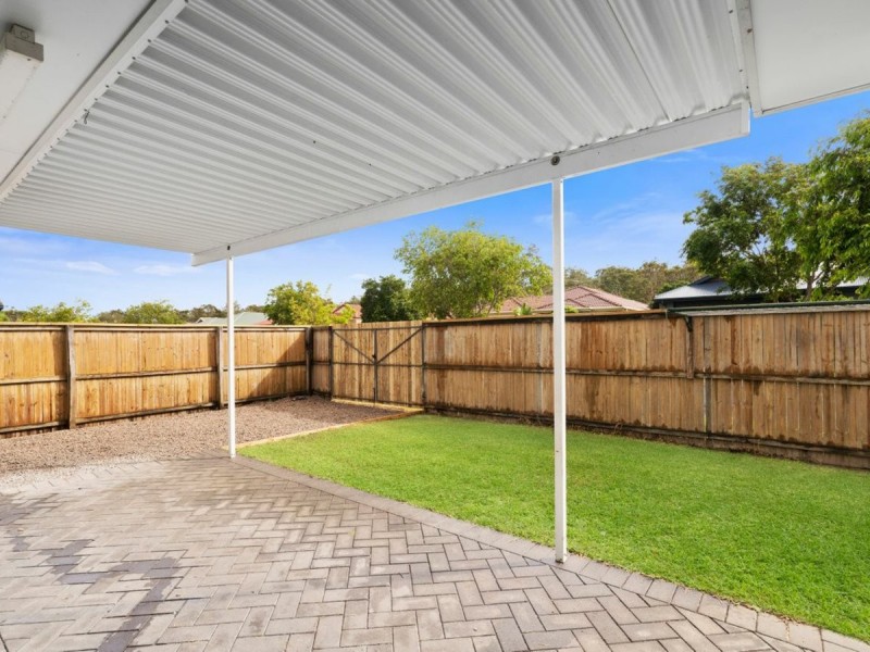 15 Corrimal Place, Sandstone Point QLD 4511