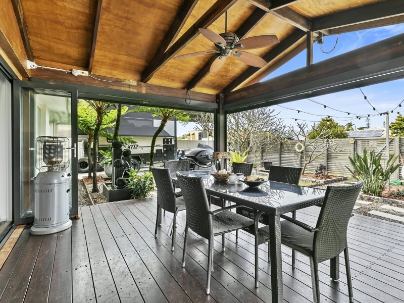 15 Eighth Avenue, Woorim QLD 4507