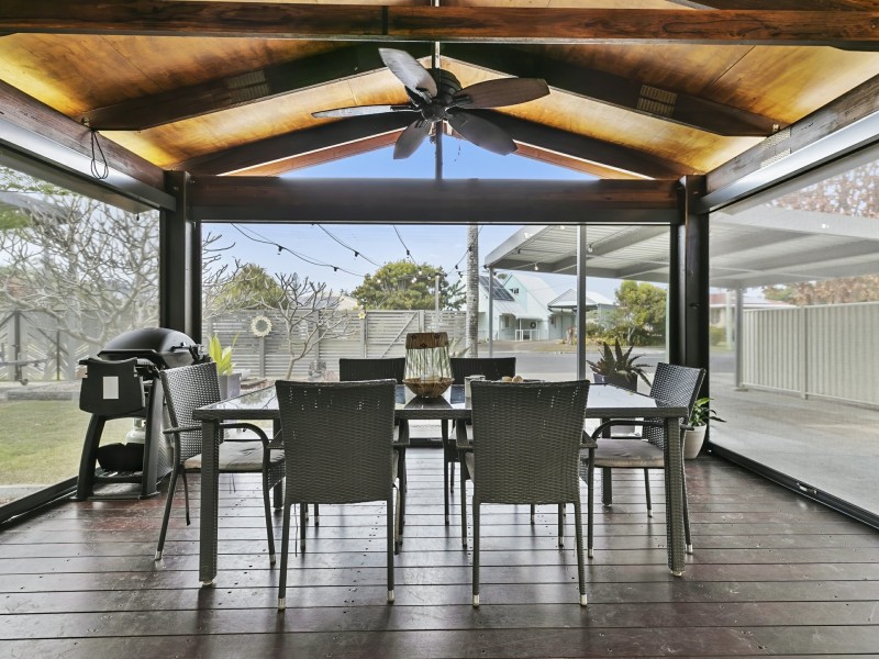 15 Eighth Avenue, Woorim QLD 4507