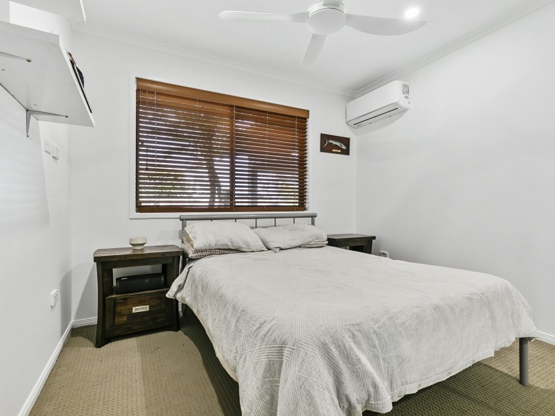 15 Eighth Avenue, Woorim QLD 4507