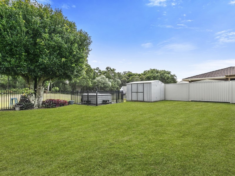 15 Eighth Avenue, Woorim QLD 4507