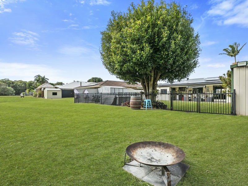 15 Eighth Avenue, Woorim QLD 4507