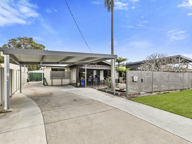 15 Eighth Avenue, Woorim QLD 4507