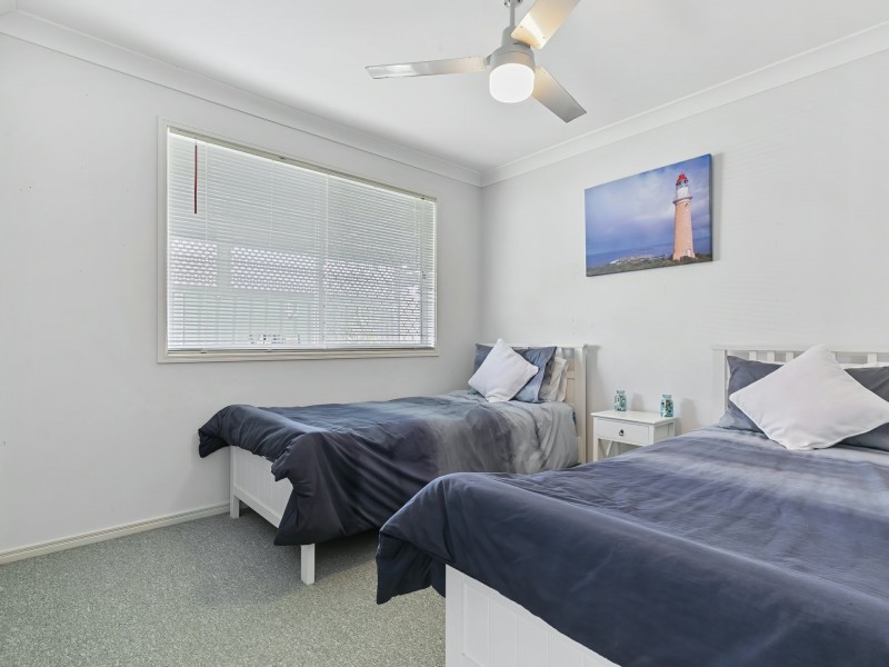 2/65 Oleander Drive, Bongaree QLD 4507