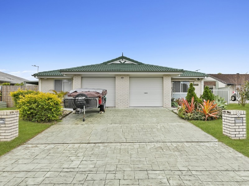 2/65 Oleander Drive, Bongaree QLD 4507