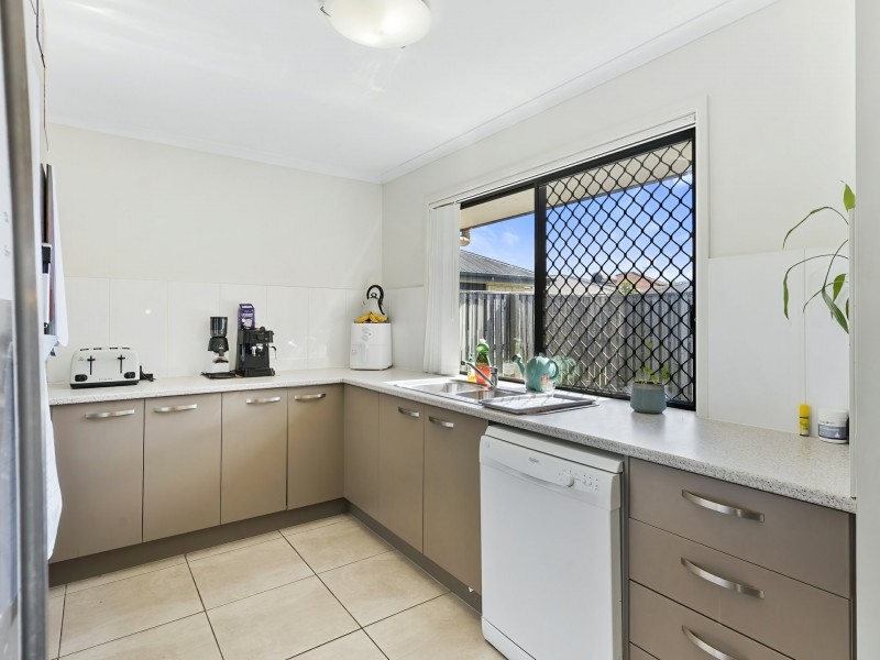19 Hopkins Chase, Caboolture QLD 4510